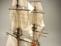 KrickHMS Wolf 1752 Laser Kartonbausatz